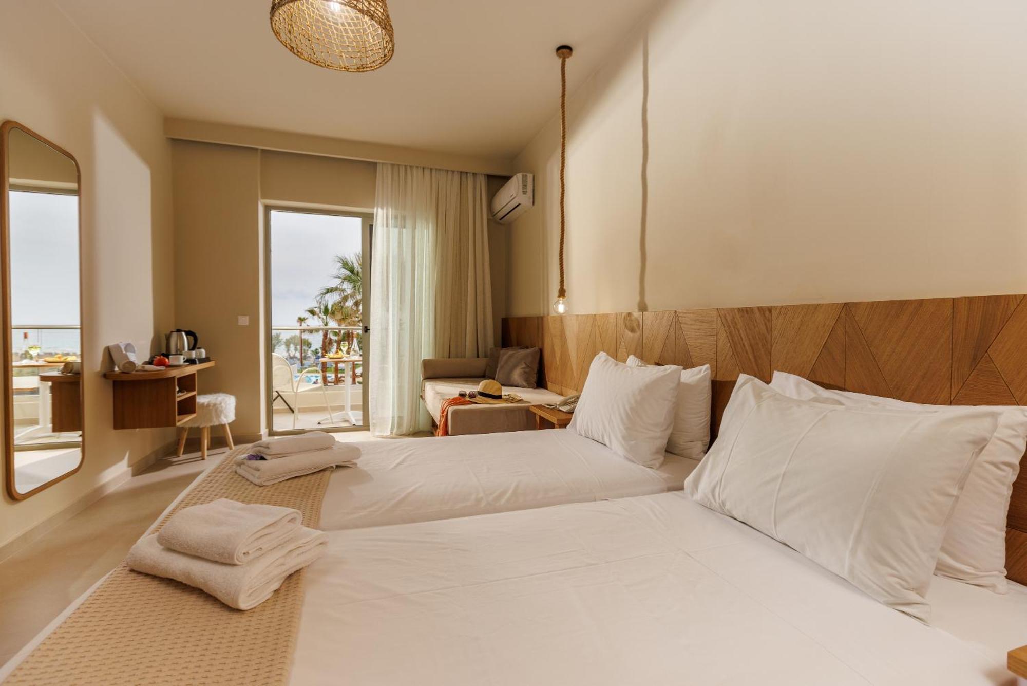 Malia Bay Beach Hotel & Bungalows Mália Exterior foto